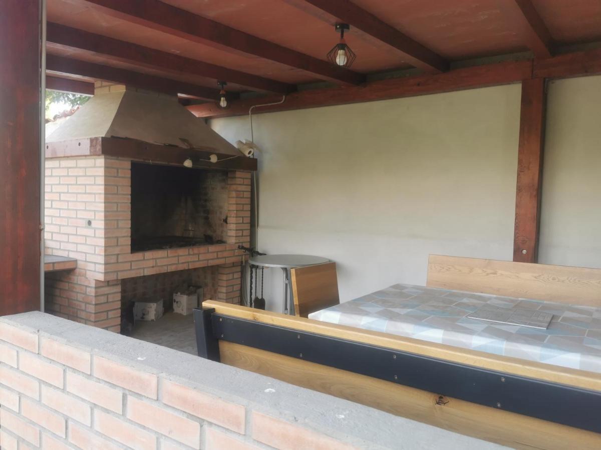 Apartmani Viktorija Fažana Екстериор снимка