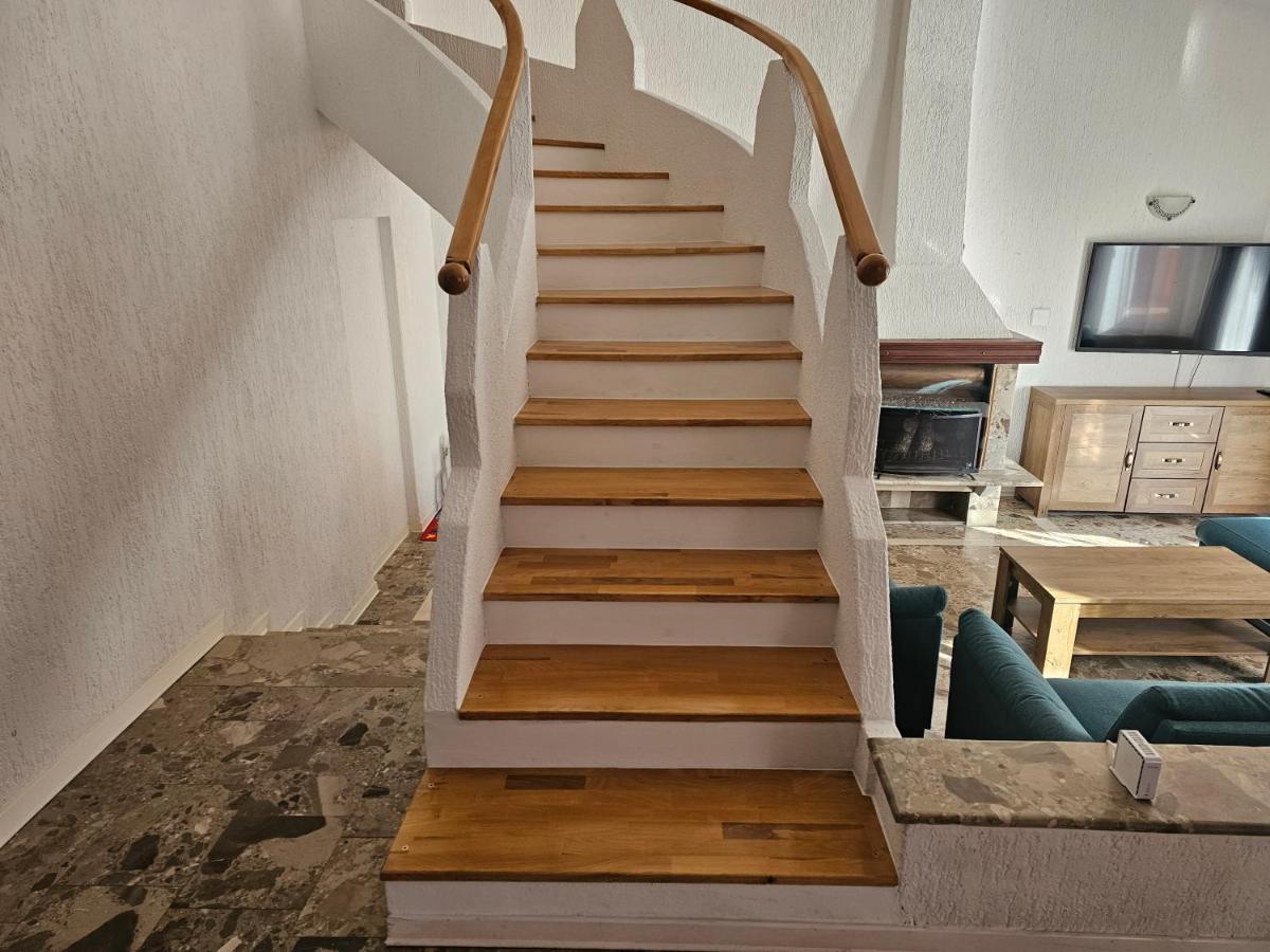 Apartmani Viktorija Fažana Екстериор снимка